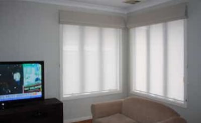 Roman-blinds-indoors