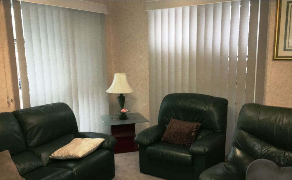 image of vertical-blinds-receiving-area