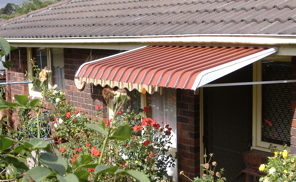 image of Red-Kingston-Awnings